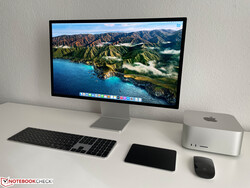 Apple Recensione di Mac Studio e Studio Display. Dispositivi di prova forniti da Apple Germany.