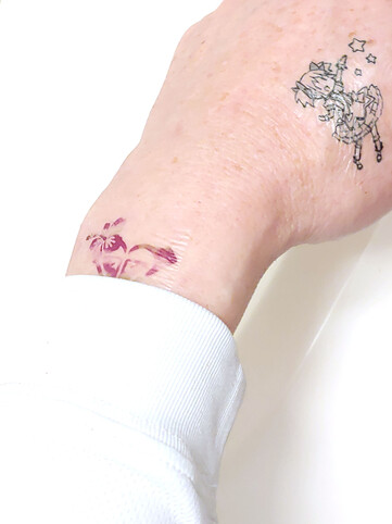 Tatuaggi prima della doccia.