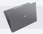 Lo Xiaoxin 14 SE potrebbe presto essere ampiamente disponibile con il marchio IdeaPad Slim 3 al di fuori della Cina. Nella foto: la parte superiore del portatile.