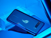 Ipotetici risultati dell'ASUS ROG Phone 4 di Geekbench sono apparsi online (immagine di ASUS)