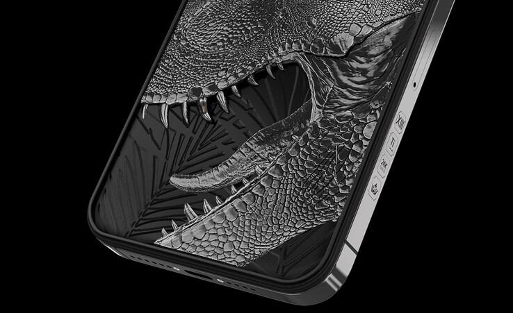 Il Tyrannophone presenta un vero pezzo di dente di T-Rex incastonato al suo interno. (Immagine: Caviar)