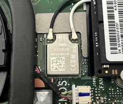 La scheda Intel Wi-Fi 6E AX211 è saldata sulla scheda madre