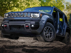 La nuova Jeep Recon (model year 2026) è il primo SUV completamente elettrico con certificazione Trail Rated. Mira a combinare autentiche capacità fuoristradistiche con la trazione elettrica. (Fonte: Jeep)