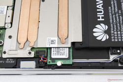 L'SSD M.2 deve essere estratto da sotto il dissipatore l'aggiornamento