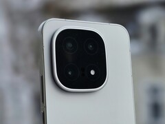 Recensione di Vivo iQOO 15. (Fonte: Marcus Herbrich)