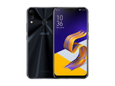 Smartphone Asus ZenFone 5Z — Prime impressioni e prove pratiche