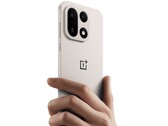 OnePlus 15 dispone di un triplo sistema di fotocamere da 50 MP sul retro e di uno shooter da 32 MP sul davanti. (Fonte immagine: OnePlus)