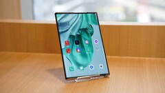 Il Motorola Felix andrà in una direzione diversa rispetto all'Oppo X 2021, nella foto. (Fonte: Oppo)