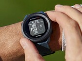 Lo smartwatch Approach S12 di Garmin (nella foto) sta ricevendo la versione software 5.10. (Fonte: Garmin)