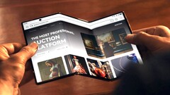 Il prezzo del Huawei Mate XT Ultimate Design (nella foto) è di 3.499 euro. (Fonte: Huawei)