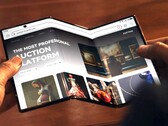 Il prezzo del Huawei Mate XT Ultimate Design (nella foto) è di 3.499 euro. (Fonte: Huawei)