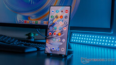 Nubia annuncia un nuovo telefono con la 