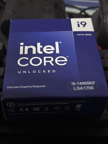 Intel Core i9-14900KF. (Fonte: @LepherAndrey)