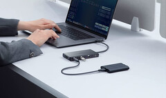 L&#039;hub USB-C Anker 552 è un dispositivo 9-in-1 con porta HDMI 4K. (Fonte: Anker)