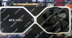 La RTX 4060 e la RTX 4060 Ti dovrebbero essere dotate di un&#039;interfaccia PCIe Gen4 x8. (Fonte: @KittyYYuko su Twitter)