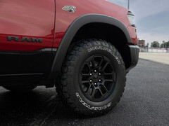 Il Ram 1500 con motore Hemi V8 e un nuovo logo &#039;Symbol of Protest&#039;. (Fonte: Ram)