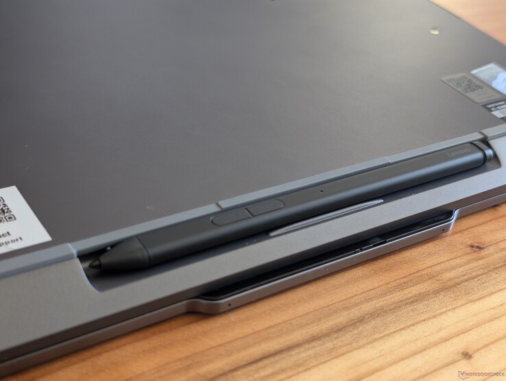 La Slim Pen 2 si inserisce saldamente e quasi a filo nel suo alloggiamento