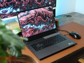 Recensione del computer portatile Dell G16 (2024): Un'alternativa economica ad Alienware dello stesso produttore?