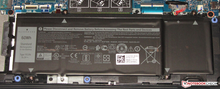 La batteria ha una capacità di 60 Wh.