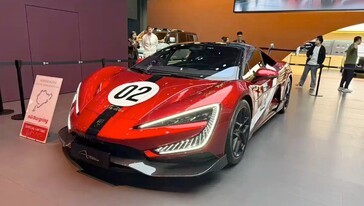 La U9 Extreme al 2025 Auto Show di Guangzhou. (Fonte: Autohome)