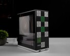 Mini-PC modulare Framework Desktop con marchio AMD e design del pannello frontale a piastrelle personalizzato (fonte immagine: ETA PRIME)