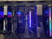 L'impianto di criptovaluta presenta 5x schede RTX serie 30 non LHR (Lite Hash Rate) e 1 scheda LHR V2. (Fonte immagine: eBay)