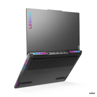 Lenovo Legion 7 - Porte posteriori. (Fonte immagine: Lenovo)