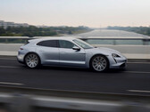 Secondo un test effettuato sulle autostrade tedesche, la Porsche Taycan Turbo Sport Turismo ha un'autonomia di 80 miglia a 160 miglia orarie (Immagine: Porsche)