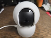 L'obiettivo può essere coperto meccanicamente dall'alloggiamento.