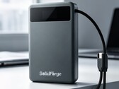 SolidForge è una banca di energia a stato solido con un display