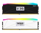 Varianti bianche e nere dei moduli XFinity+ con schermi OLED. (Fonte: V-color)