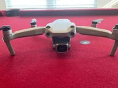 Il successore del DJI Mavic Air 2 contiene molte nuove caratteristiche e innovazioni. (Fonte: DroneDJ)