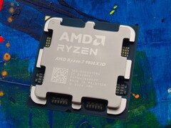 Ryzen 7 9800X3D è attualmente l'unico chip Zen 5 X3D sul mercato. (Fonte immagine: Notebookcheck, Unsplash, modificato)