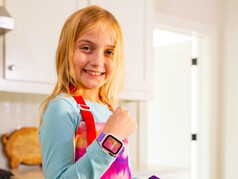 Lo smartwatch myFirst Fone S4 è dotato di un display OLED sempre attivo.