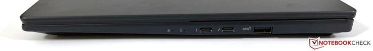 A destra: 2x Thunderbolt 4 (USB-C 4.0, DisplayPort modalità ALT 1.4a, Power Delivery), USB-A 3.2 Gen. 2