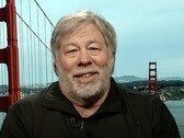 Applesteve Wozniak, cofondatore di Apple, condivide i suoi pensieri sull'intelligenza. (Fonte: Bloomberg via YouTube)