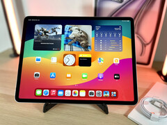 È cresciuto: Con 128 GB, la versione più piccola (a partire da 799 dollari) di Apple iPad Air 13 (2024) offre il doppio dello spazio di archiviazione rispetto al suo predecessore.