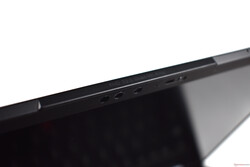 ThinkPad X1 Carbon G10: webcam f/2.0 1080p
