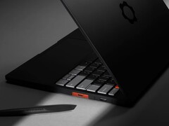 Il Framework Laptop 13 Pro può essere dotato di una CPU fino a un Core Ultra X7 358H.