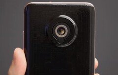 Il prototipo di smartphone Xiaomi è dotato di un unico teleobiettivo meccanico sul retro. (Fonte dell'immagine: Xiaomi)