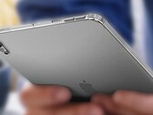 Questo nuovo render non ufficiale di Apple iPad mini 6 mostra che il tablet ha un flash e sembra un mini iPad Air 4. (Fonte immagine: @MajinBuOfficial - modificato)