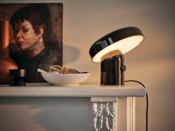 La lampada altoparlante Blomprakt di IKEA. (Fonte: IKEA)