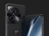 Il OnePlus 12 sembra un OnePlus 11 ritoccato con alcune modifiche esterne. (Fonte: @OnLeaks &amp; SmartPrix)