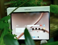 Il OnePlus Pad 4 è dotato di uno schermo IPS luminoso con una buona risoluzione. Tuttavia, non riesce ancora a tenere il passo con i pannelli OLED.