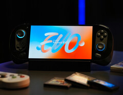 Quest'anno AYANEO ha rilasciato anche i modelli Pocket Micro e Pocket DMG, entrambi con Android. (Fonte: AYANEO)