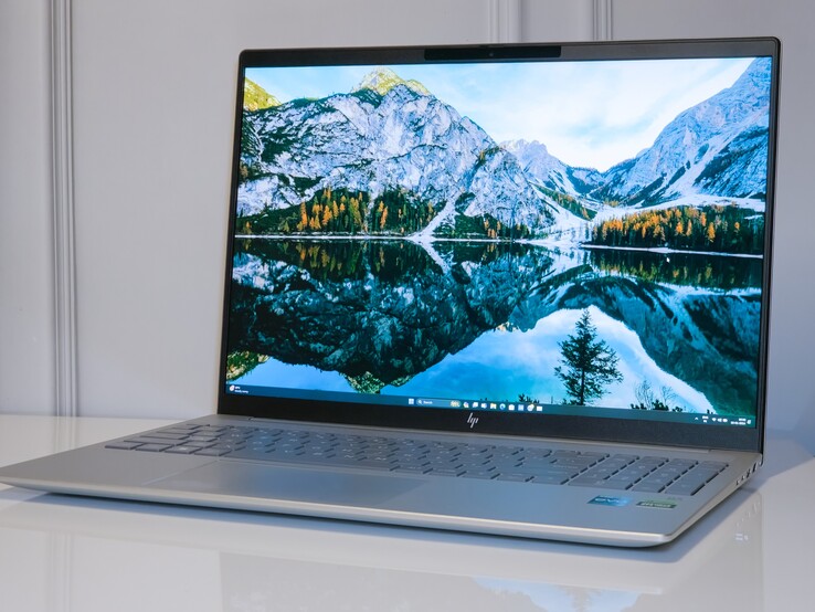 HP Pavilion Plus 16 (2023) in recensione