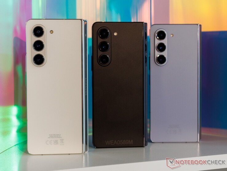 Le opzioni di colore standard di Samsung per Galaxy Z Fold5. (Fonte: Notebookcheck)