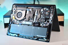 Lenovo ThinkPad T14 Gen 7: Interno
