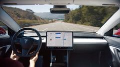 FSD Beta arriva alla guida in autostrada con la versione 11 (immagine: Tesla)