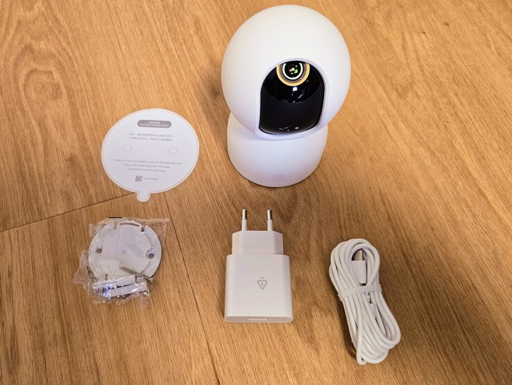 Ambito di consegna della Xiaomi SMart Camera C701